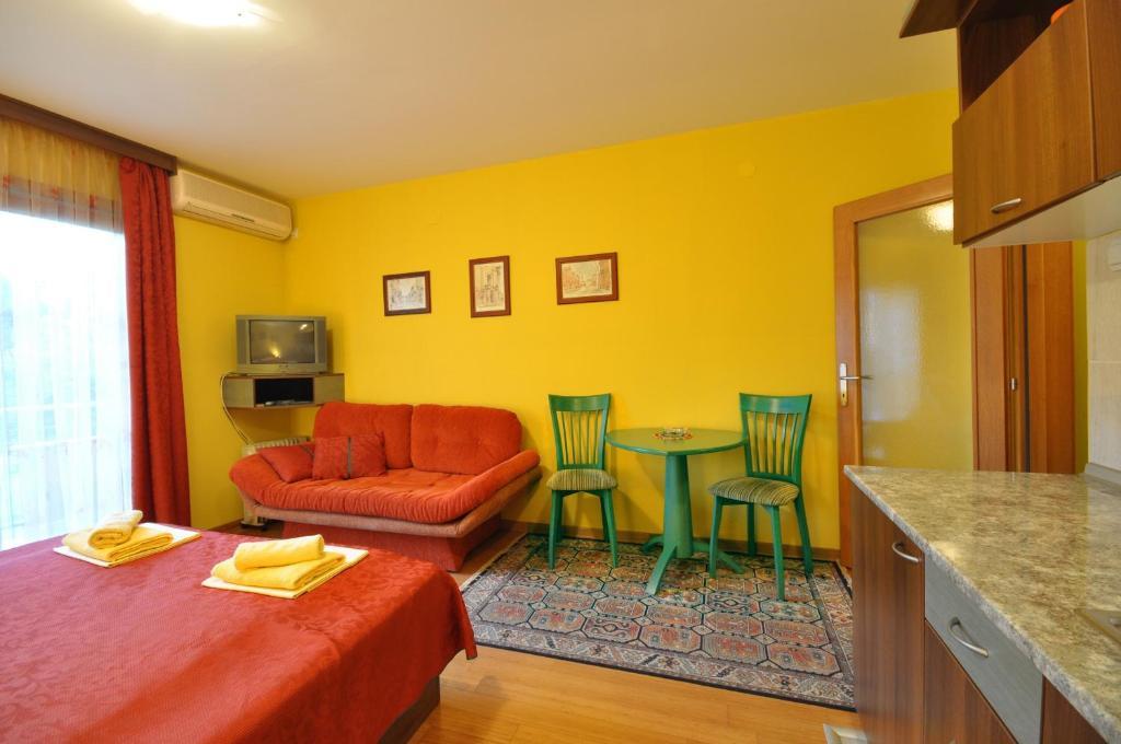Apartments Raj Vrnjačka Banja Kültér fotó